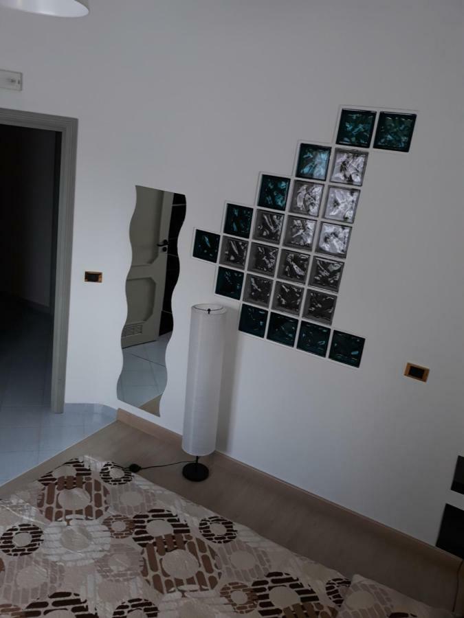 Rooms Center Wolf - Matrimoniale E Comunicanti Matera Ngoại thất bức ảnh